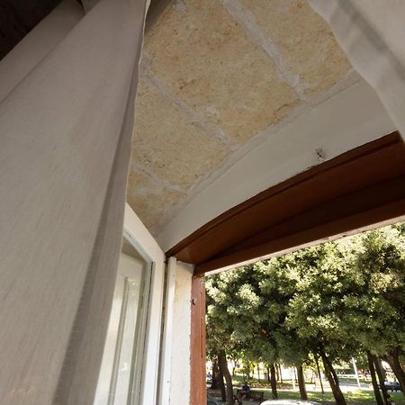 B&B La Finestra Sui Giardini Сантерамо ин Коле Екстериор снимка