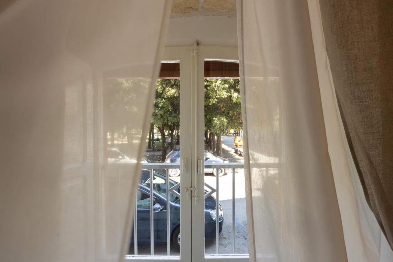 B&B La Finestra Sui Giardini Сантерамо ин Коле Екстериор снимка