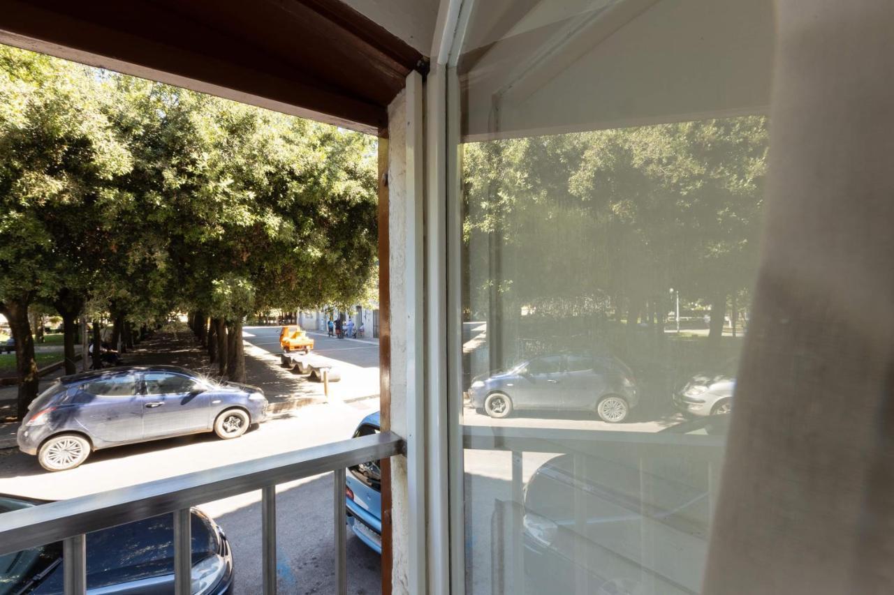 B&B La Finestra Sui Giardini Сантерамо ин Коле Екстериор снимка